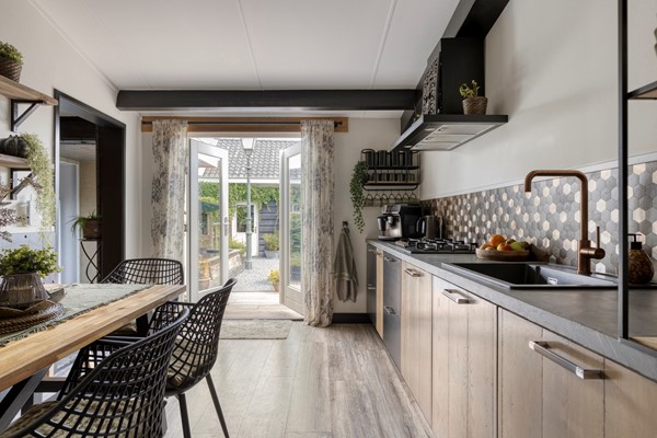 Medium property photo - Stationsweg 16, 4451 HK Heinkenszand